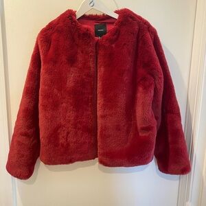 Forever 21 women’s faux fur Red Plush Jacket